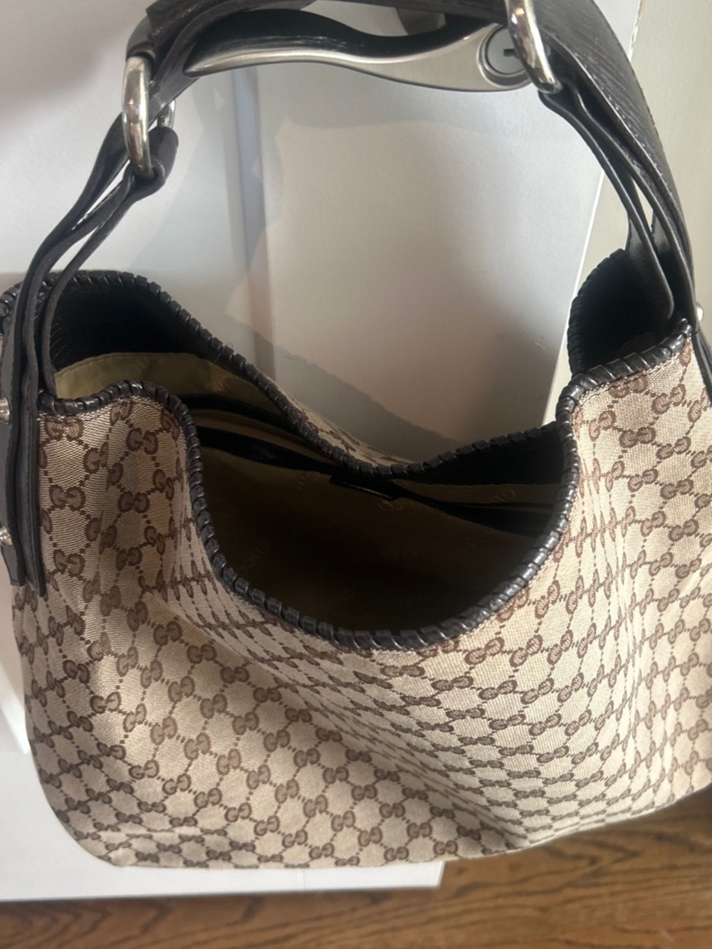 GG Canvas Hobo Bag - Picture 4 of 15